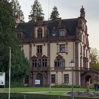 Kur- und Schlosspark Badenweiler, Großherzogliches Palais 