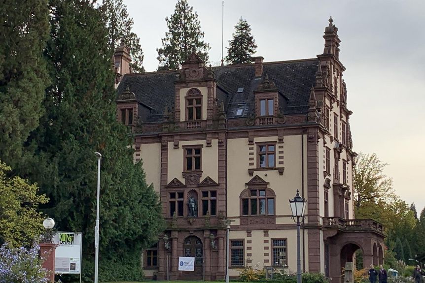 Kur- und Schlosspark Badenweiler, Großherzogliches Palais 